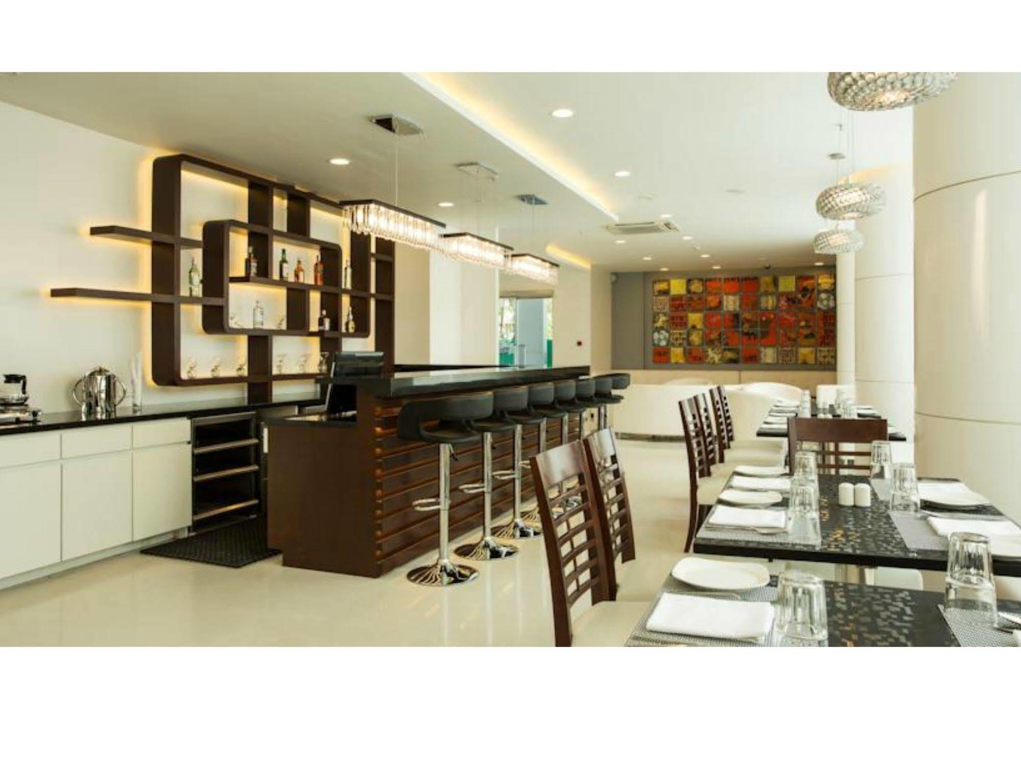 The Fern Residency Mumbai Bombaim Exterior foto